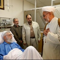 عيادة العلماء والشخصيات للإمام الخامنئي حفظه الله في المستشفى